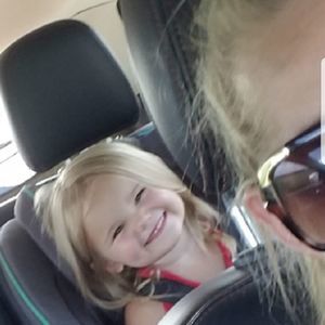 Meet your Posher, Mallory